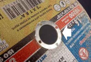 Как ставить диск на болгарку: кольцом наружу или вовнутрь