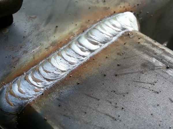 Как и чем защитить металл от сварочных брызг