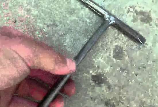 Какое нужно ждать время до отбивания шлака?